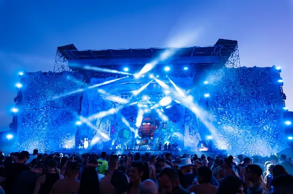 discoteca-Rimini Beach Arena-13